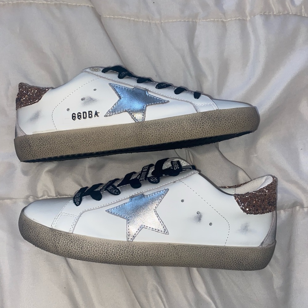 BRAND New Golden Goose Superstar size 38 DUPES
